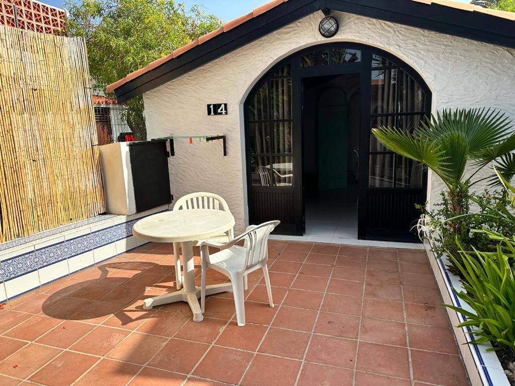Miramar Boutique Apartments Adults Only Corralejo Eksteriør billede